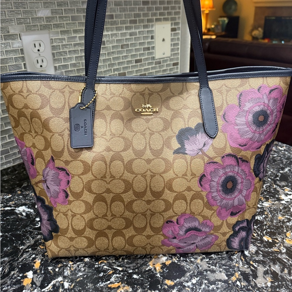 COACH 2021 Kaffe Fassett Collaboration Tote with Purple Floral Design